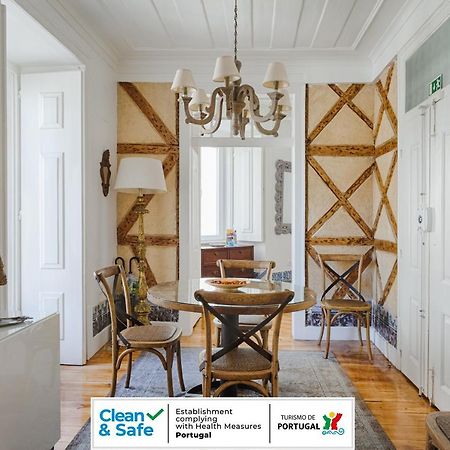 Apartamento Do Carmo Lissabon Exterior foto