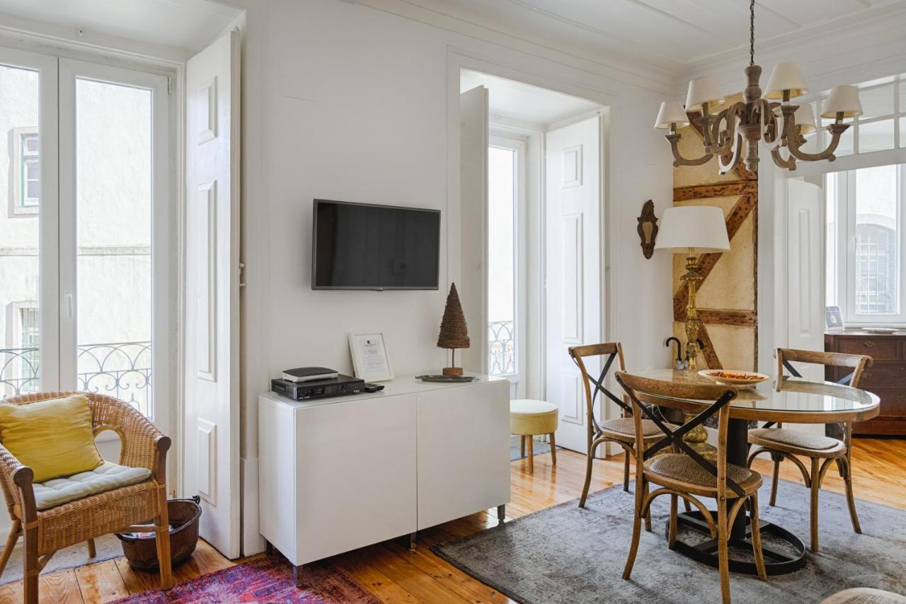 Apartamento Do Carmo Lissabon Exterior foto