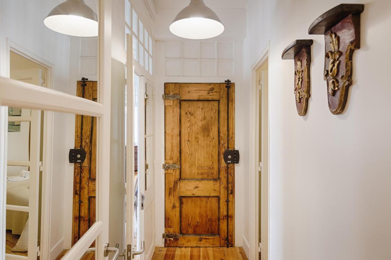 Apartamento Do Carmo Lissabon Exterior foto