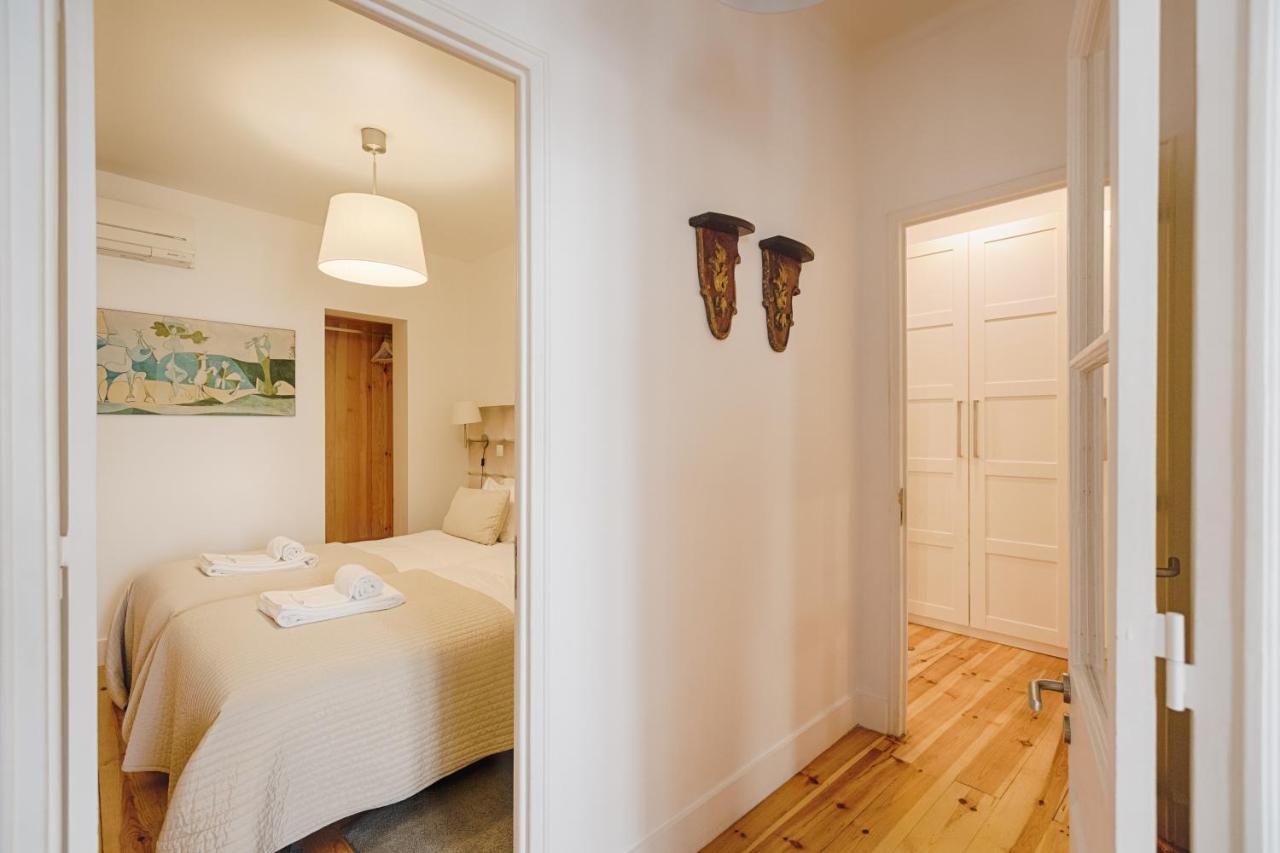 Apartamento Do Carmo Lissabon Exterior foto