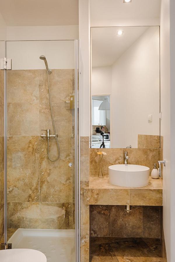 Apartamento Do Carmo Lissabon Exterior foto