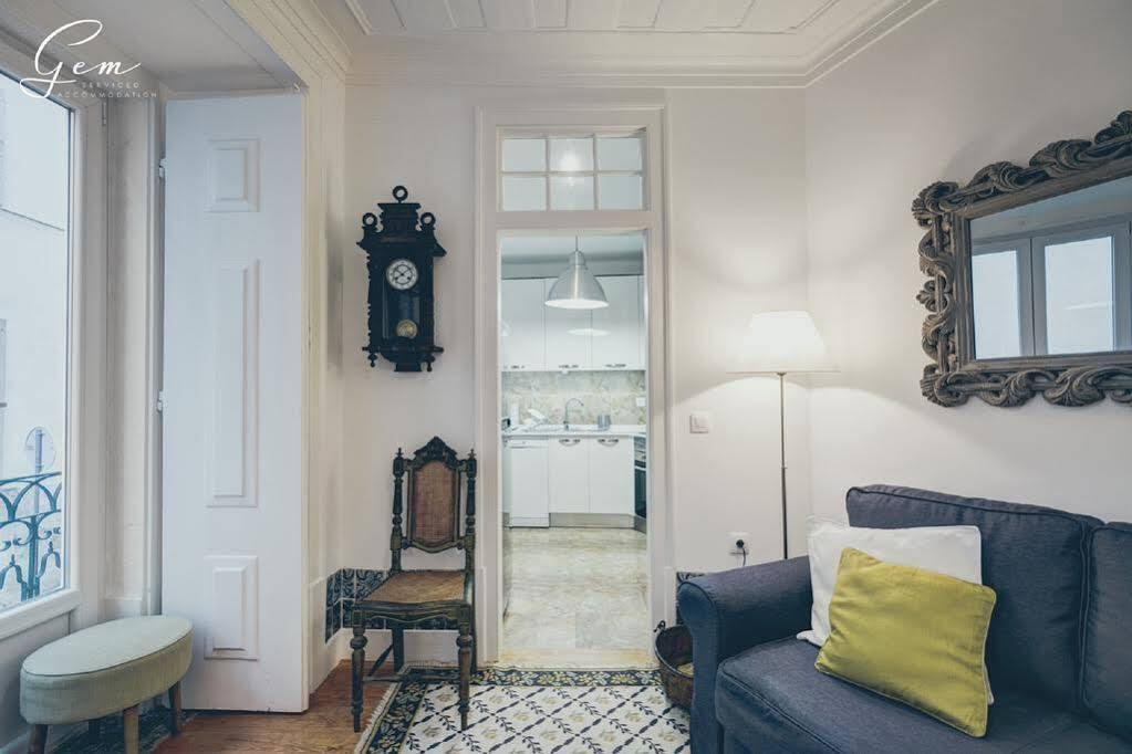 Apartamento Do Carmo Lissabon Exterior foto